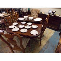 DINING ROOM TABLE, 2 LEAFS AND 6 DINING CHAIRS - ALL ONE MONEY!!!!!!! - MARKS ON TABLE TOP