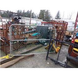 CHAIN LINK FENCE GATE - 4' X 6' WIDE