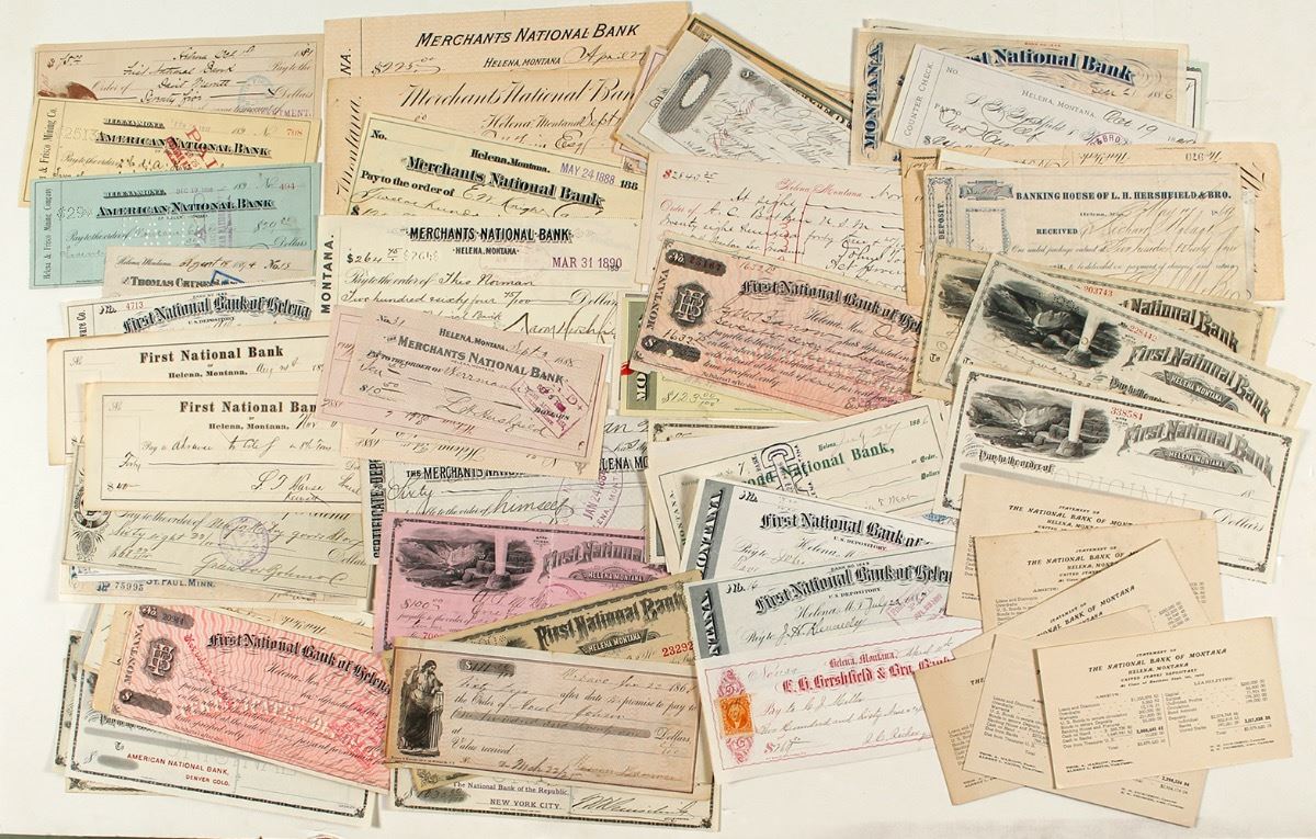 Helena Check Collection (84 Pieces)