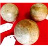 Image 1 : Three Stone Game Balls