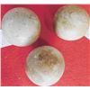 Image 2 : Three Stone Game Balls