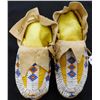 Image 2 : Sioux Beaded Moccasins