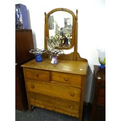 Oak Chest of Drawers w/Mirror