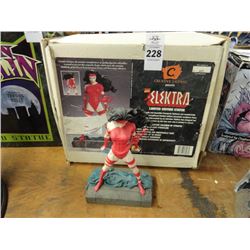 Elektra Statue