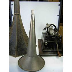 An Edison Gem Cylinder Phonograph No. 276455, with black and gilt line finish, Model C Reproducer,..