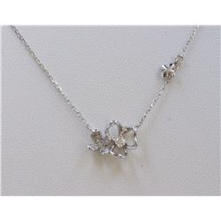 14K WHITE GOLD PENDANT WITH CHAIN :2.5g/Diamond:0.23ct