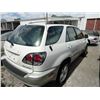 Image 7 : 2001 Lexus RX300 5-Dr. SUV