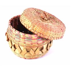 Iroquois Indian, Splint Dyed Covered Basket