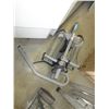 Image 1 : 2 Automotive bike racks - store returns
