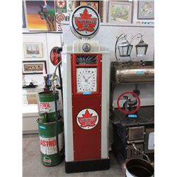Vintage 1940's "Clock face" Wayne gas pump