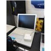 Image 1 : iBook with charger - used