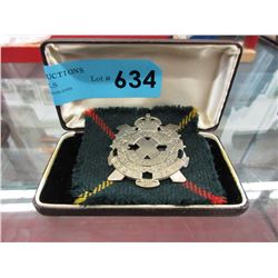 "Canadian Scottish Regiment" cap badge