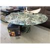 Image 1 : Round marble table with polished edges - used