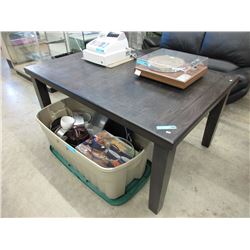 New - Dining table with pop up leaf
