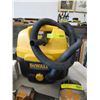 Image 1 : Small DeWalt shop vac - used
