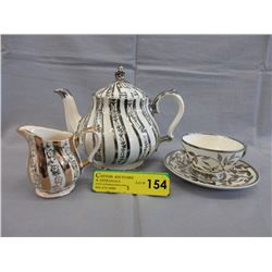 Vintage Sadler teapot & more
