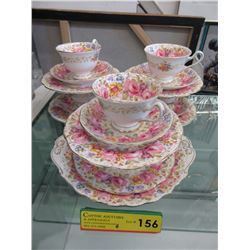 Vintage - Royal Albert bone china - "Serena"