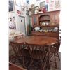 Image 1 : Vintage maple dining set - 7 Pieces