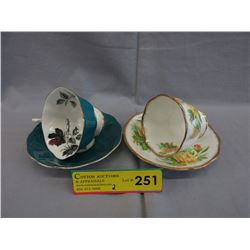 2 Royal Albert bone china teacup & saucers