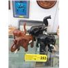 Image 1 : 4 Carved elephants