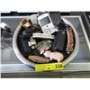 Image 1 : Cell phones, pocket knives & more - used