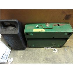 Coleman stove & lantern - used