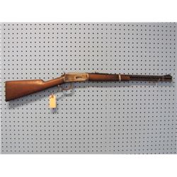 Winchester; Model 1894; 30 WCF; Lever; Carbine; Made in 1949; Ser # 1516403