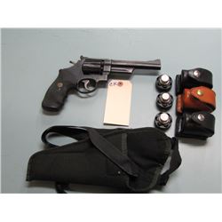 RESTRICTED:  Smith & Wesson; Mod 28-2; Highway Patrolman; .357 ctg.; Double Action: Revolver; c/w ho