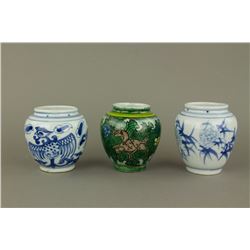 3 Pieces BW Small Porcelain Jars 4-Character Mark