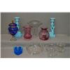 Image 1 : Selection of collectible glassware including corn flower crystal vase, lidded sugar and cream, cranb
