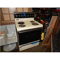 STOVE - 30" - FRIDGIDAIR - 24 HR WARRANTY WITH WARRANTY TILL MONDAY 5PM WITH BID OF $75 OR MORE