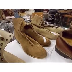 NEW LADIES SUEDE TOP ANKLE SHOES - TAN - SZ 8