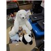 Image 1 : BOX OF STUFFED STUFFIES