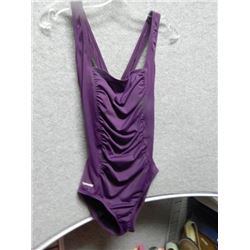 WOMANS SWIMSUIT - SPEEDO - PURPLE SWIMSUIT - SIZE 10