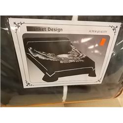 NEW MINK BLANKET - QUEEN - EAGLE PRINT