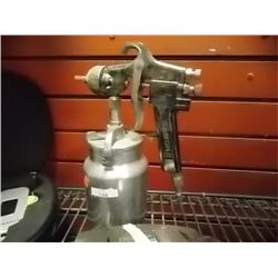 PAINT SPRAYER WITH POT