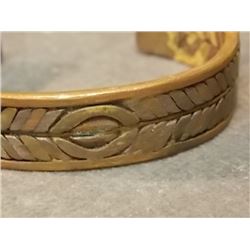 COPPER BRACLET - 2 ½"  INSIDE WIDTH - OPEN CIRCLE - INLAID WITH DIFFERANT COLORS - 5/8" WIDE