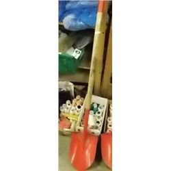 SHOVEL - FIR LONG HANDLE - RED