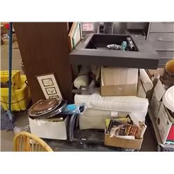 SKID OF ASSORTED HOUSEHOLD