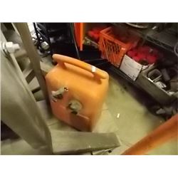 OUTBOARD TANK