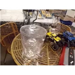 JUICE DISPENSER