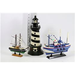 TRAY WITH TWO SHIPS & LIGHTHOUSE