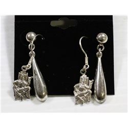 .925 STERLING SILVER TWO PAIR EARRING SET