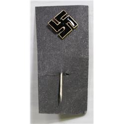 NAZI SWASTIKA PIN SOUVENIR