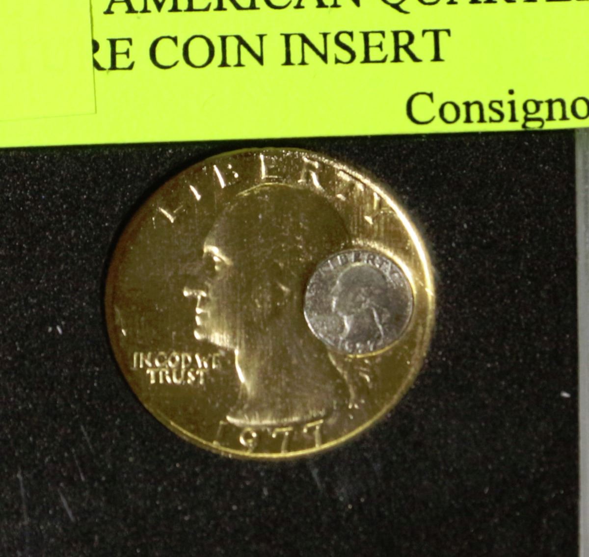 NOVELTY AMERICAN QUARTER W/ MINIATURE COIN INSERT
