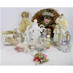 FLAT OF NEW GIFT SHOP ORNAMENTS