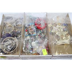 LOT OF 3 TRAYS FASHION JEWELLERY & MORE INCL