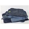 Image 1 : LOT OF 5 NEW JEANS VARIOUS SIZES