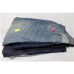 LOT OF 5 NEW JEANS VARIOUS SIZES