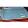 Image 1 : LOT OF PLASTIC SERVING TRAYS